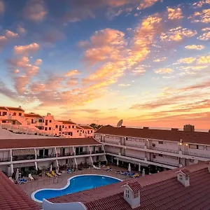  Apartment Diamond Roof