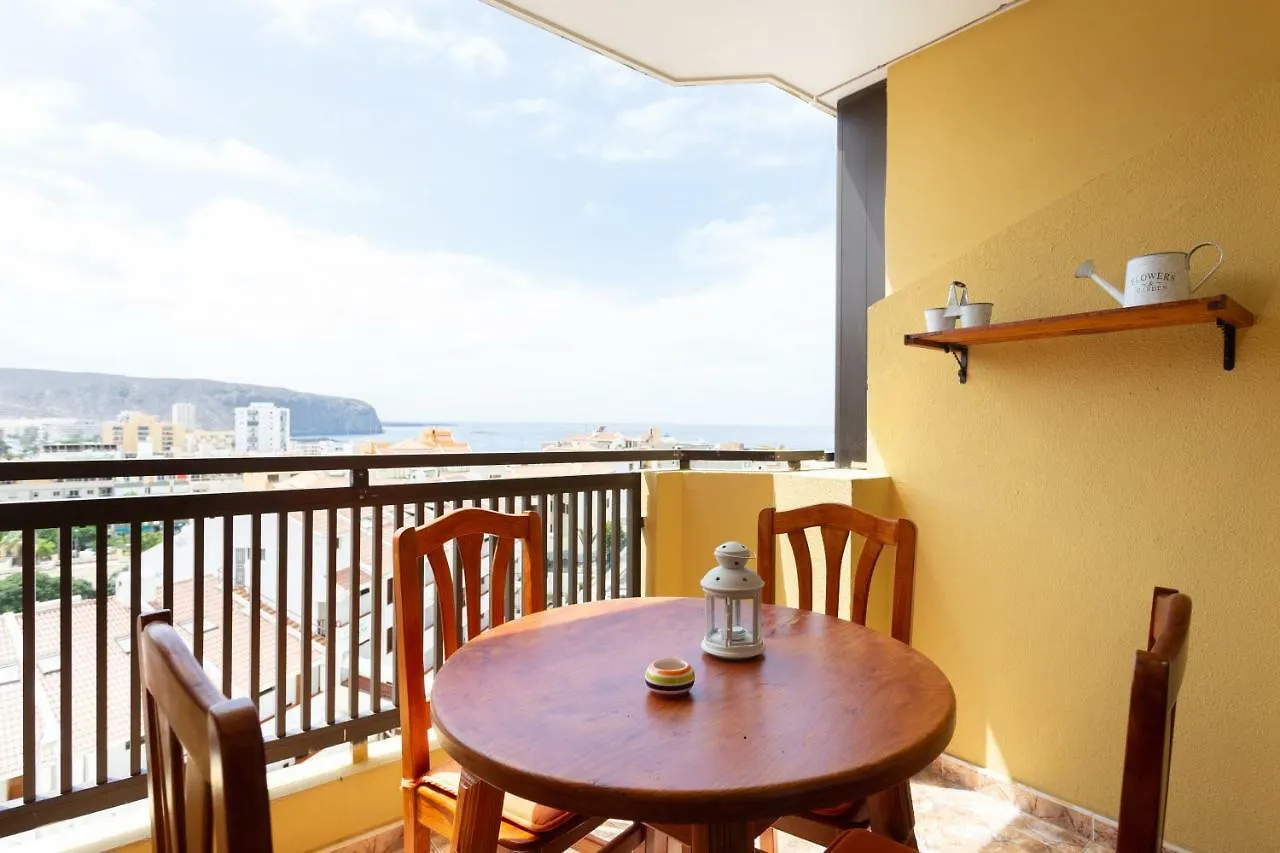Los Cristianos Edificio Verodal location